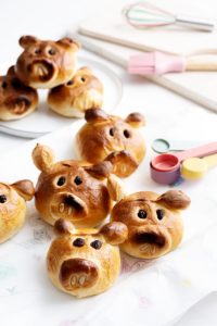 Brioszki_prosiaczki_small_thermomix Wielkanocna dekoracja stołu prosto z Twojego piekarnika